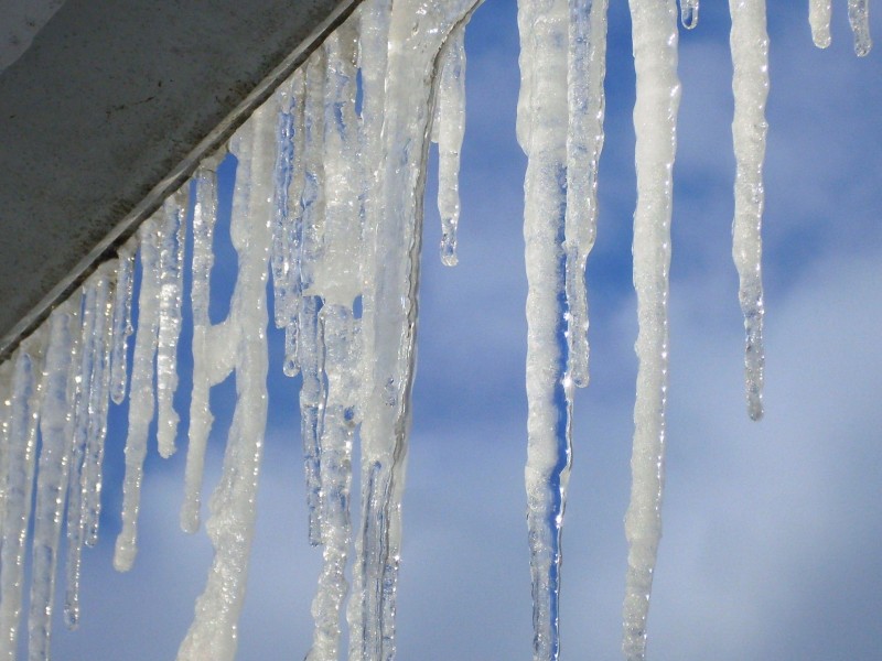 Snow possible early next week; bitter-cold temps in store for weekend