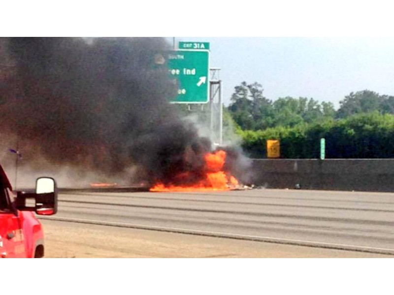 UPDATE: Small Plane Crashes on I-285 in Dunwoody