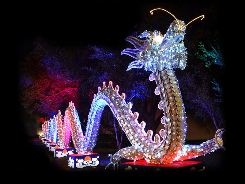 40 Artisans Prepare to Transform Zoo for Chinese Lantern Festival