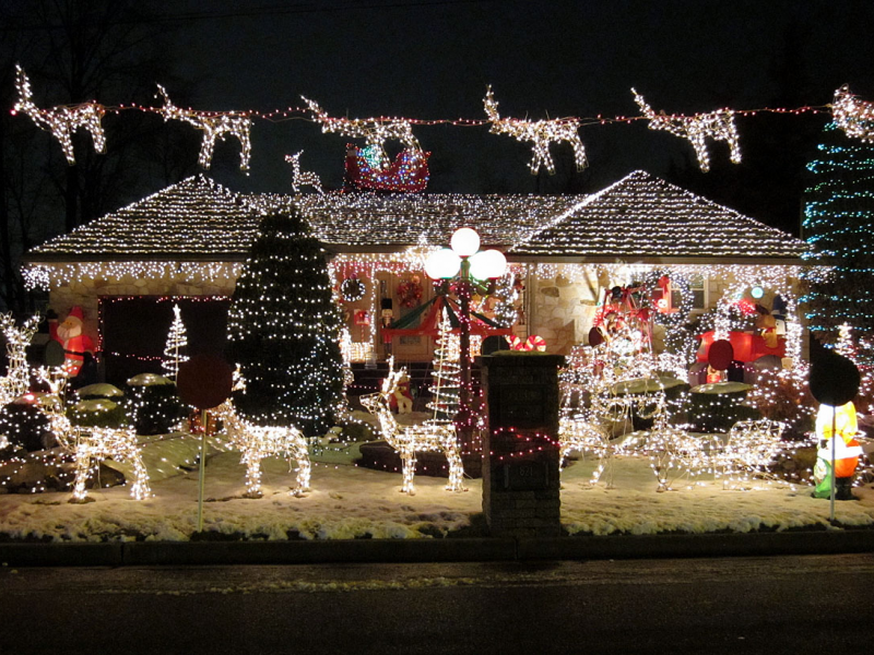 christmas lights return to mercer street photos cherry christmas lights return to mercer street photos cherry