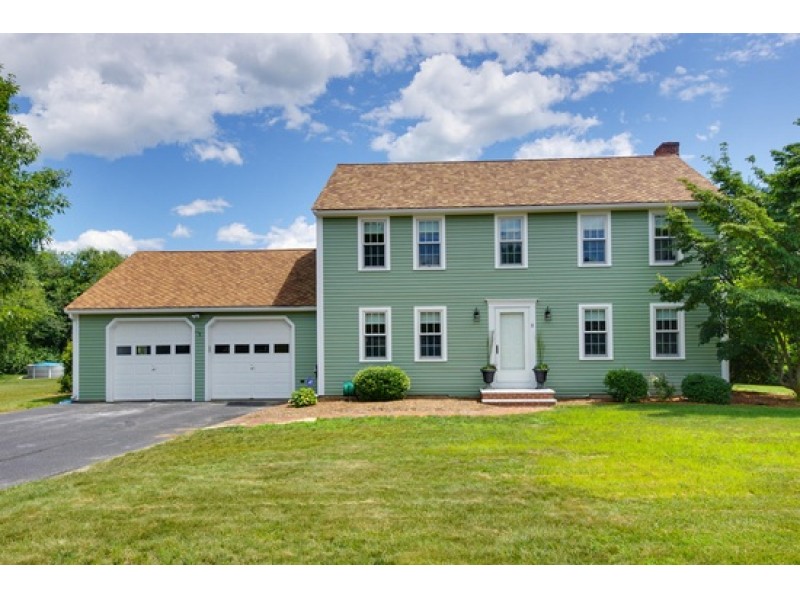 10 New Westford Homes for Sale