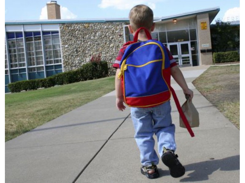 At What Age Should Children Begin to Walk to School Alone? Wayne, NJ