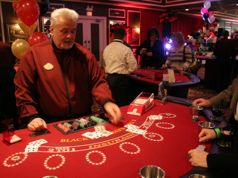 Downers grove charity poker