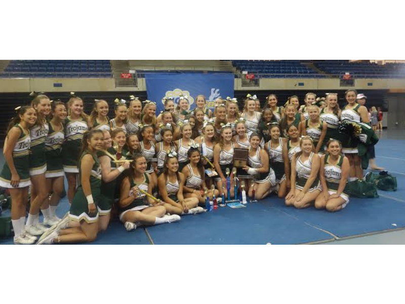 Castro Valley High School Cheer Squads Earn Awards at Summer Cheer Camp