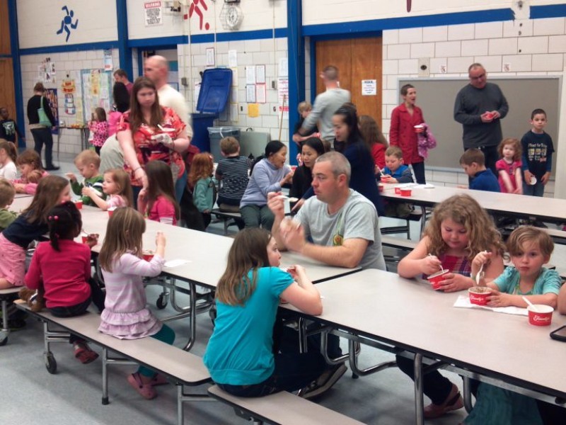 Waugh Chapel Elementary School Holds Science Fair & Ice Cream Social