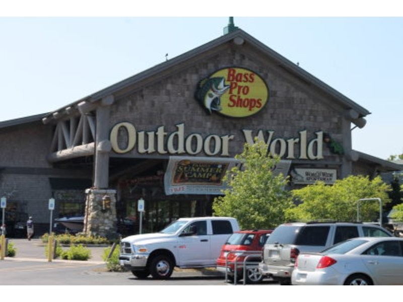 Bass Pro Shop at Patriot Place to Host 2015 Spring Fishing Classic