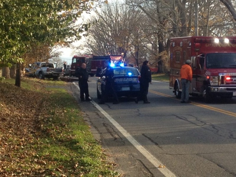 UPDATE West Main Road In Little Compton Reopens To Traffic After Crash