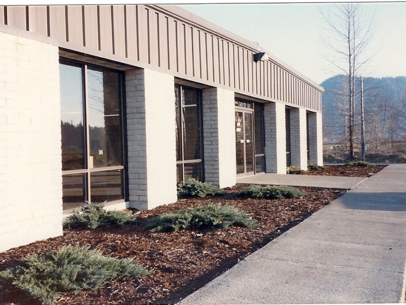 FOR LEASE, 5600 Square Foot Commercial Building Enumclaw, WA Patch