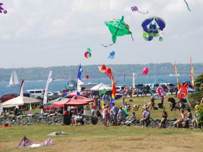 Newport Kite Festival Flies At Brenton Point This Weekend