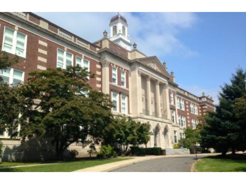 Chinese Exchange Students to Arrive at Mamaroneck High School