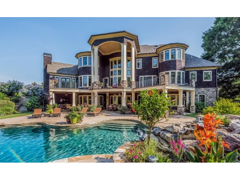 Wow House: $1.7 Million Private Paradise Comes With Pool ...