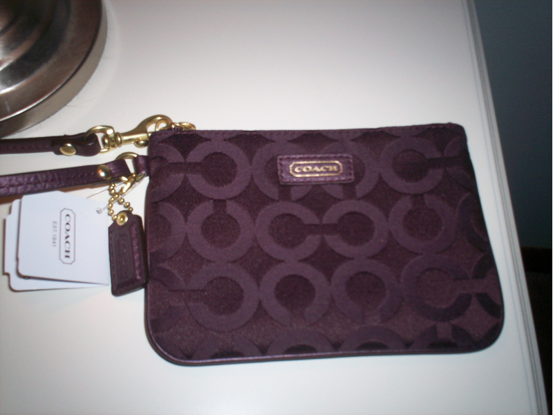 labor coach wristlets