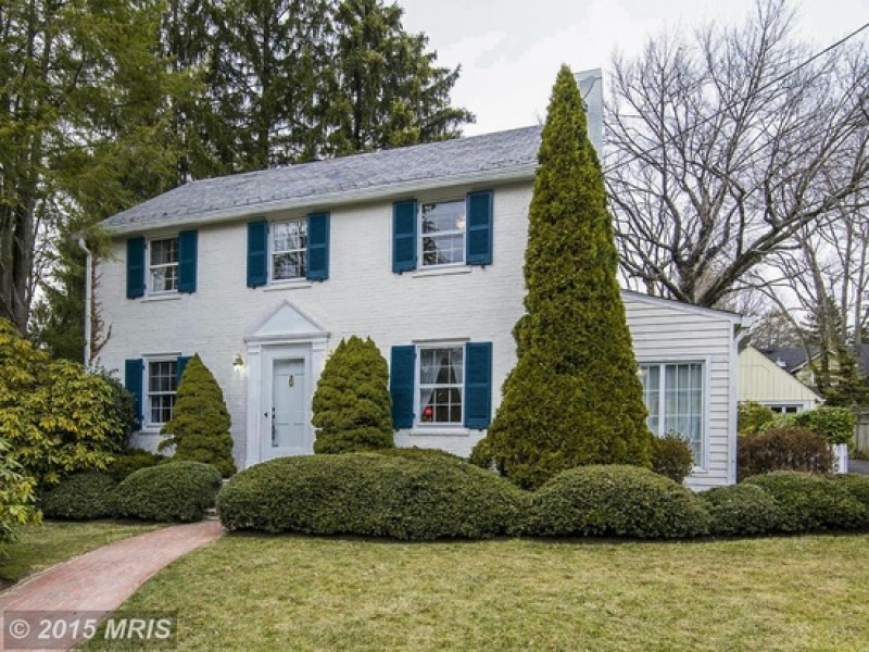 Hereâs a list of some of the latest homes for sale in the area ...