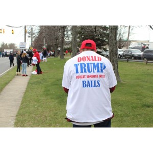 Plenty of Love For Trump at Long Island Rally