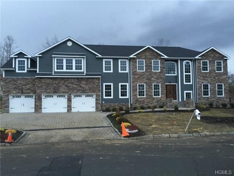 HOT NEW LISTING Brand New Home in Greenburgh, NY for Sale White