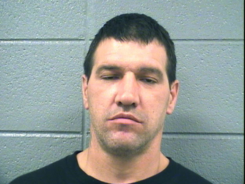 romeoville men An aurora man and a romeoville man were arrested for aggravated robbery in connection with a gas station convenience store robbery that occurred on wednesday on aurora's far east side. romeoville men An aurora man and a romeoville man were arrested for aggravated robbery in connection with a gas station convenience store robbery that occurred on wednesday on aurora's far east side.