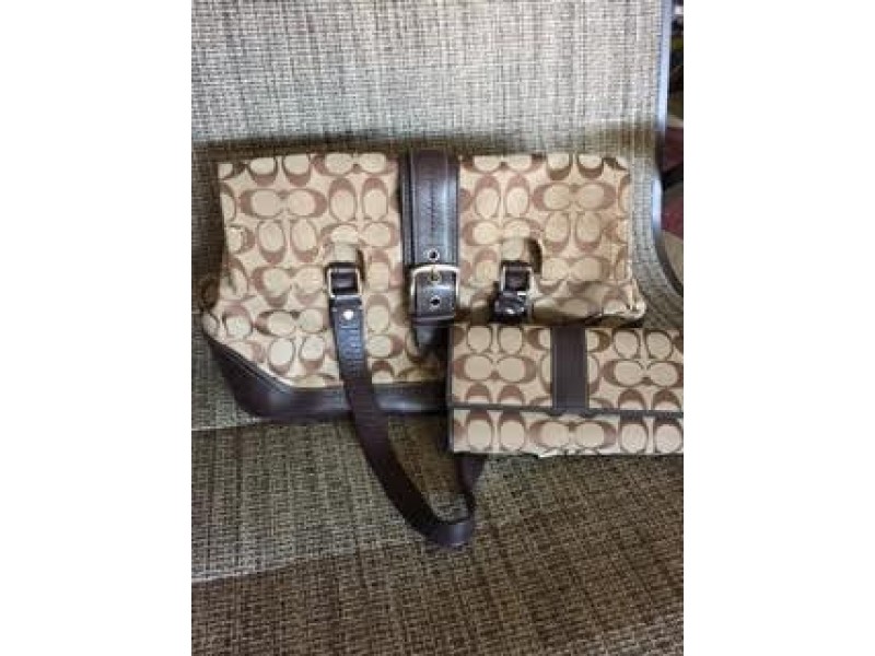 coach wallets patch