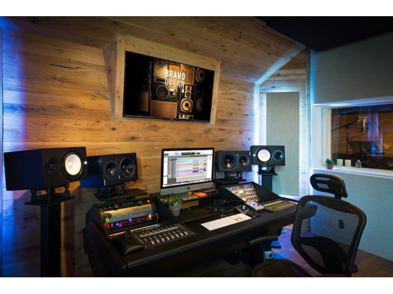 New Atlanta Music Studio Has Ties to Major Recording Artists