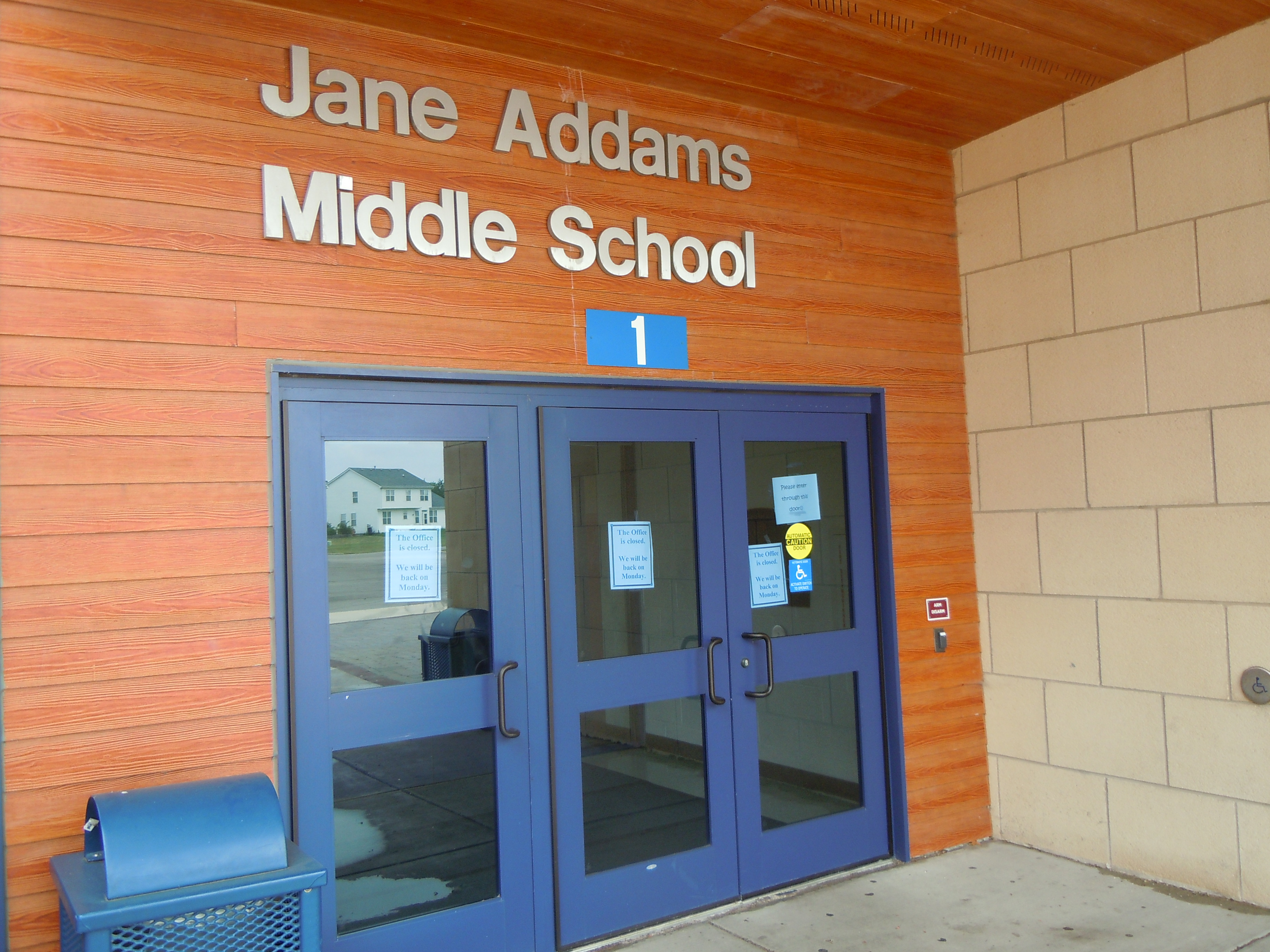 Jane Addams Middle School Lists Eighth Grade Class of 2012