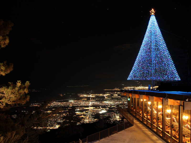 bionic woman to light palm springs aerial tram christmas bionic woman to light palm springs aerial tram christmas