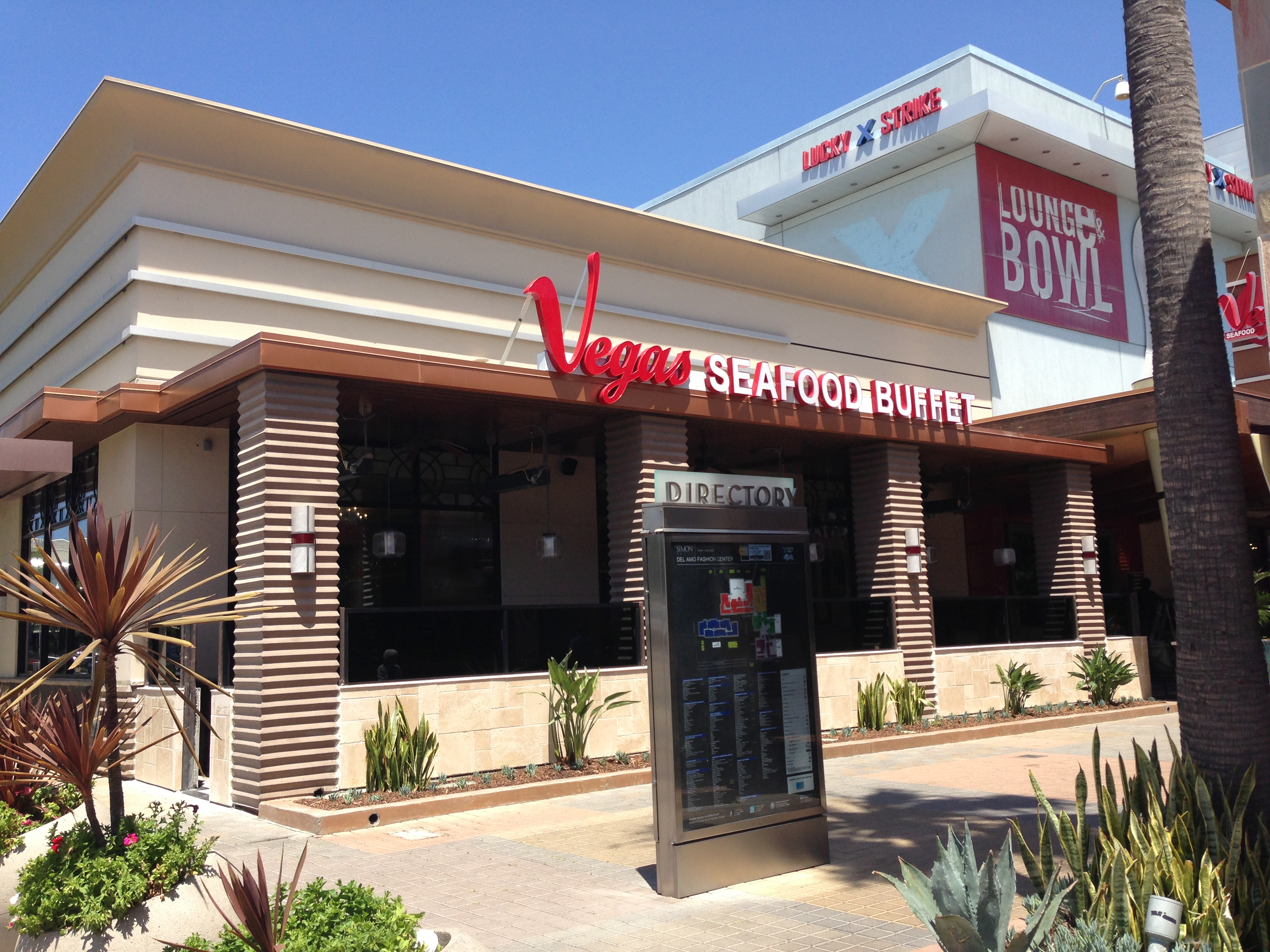 Vegas Seafood Buffet Now Open at Del Amo Fashion Center | Palos Verdes