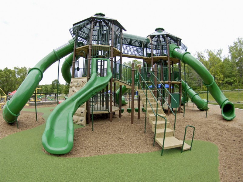 Elm Creek Park Reserve Play Area Opens for 2013 Season Patch