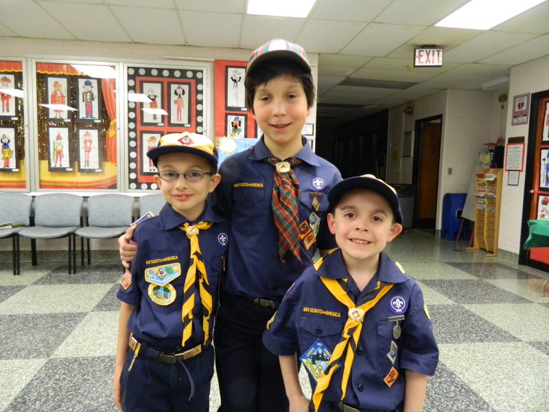 Cub Scout Pack 403 Scouts Recognized with Religious Emblems at Pack Night Commack