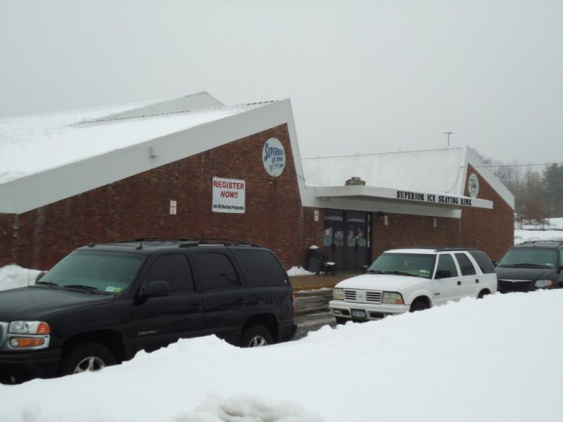 98 Ice Skating at Superior Ice Rink Kings Park, NY Patch