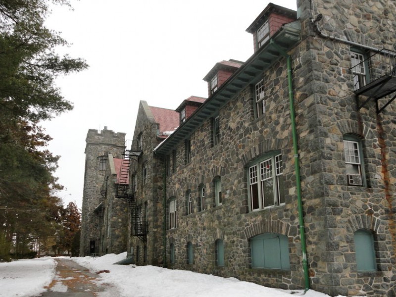 Barrington Bible College Deal Spawns Lots of Questions Barrington, RI