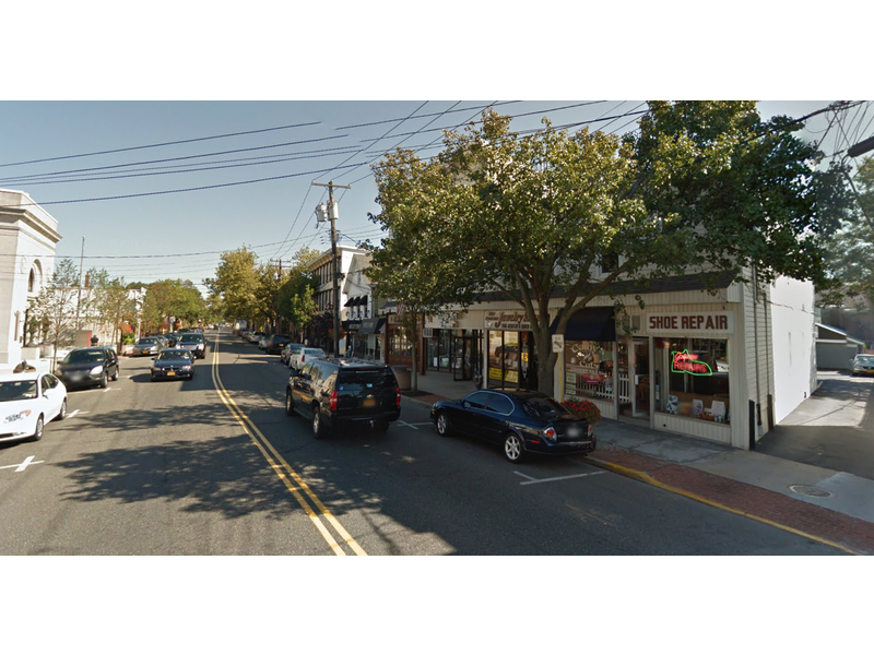 What Business Would You Like to See Open in Babylon Village? Babylon