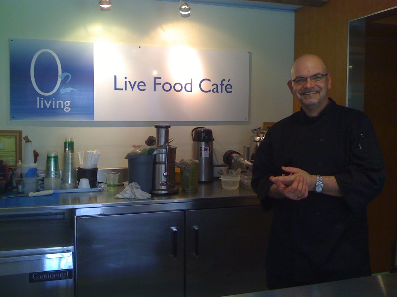 O2 Living's Live Food Cafe