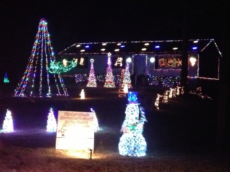 48,000 Christmas Lights Set to Music in Waterford | Patch