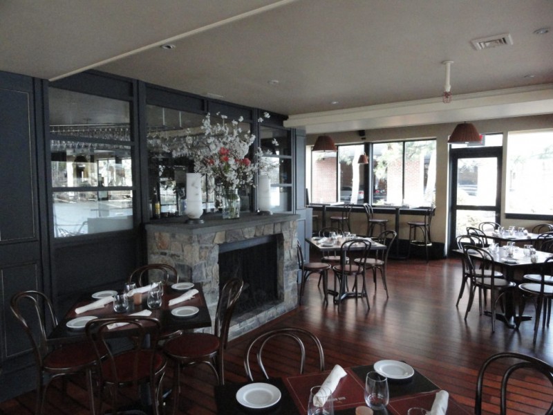 Rive Bistro Riverfront Restaurant Opens Today in Westport Westport