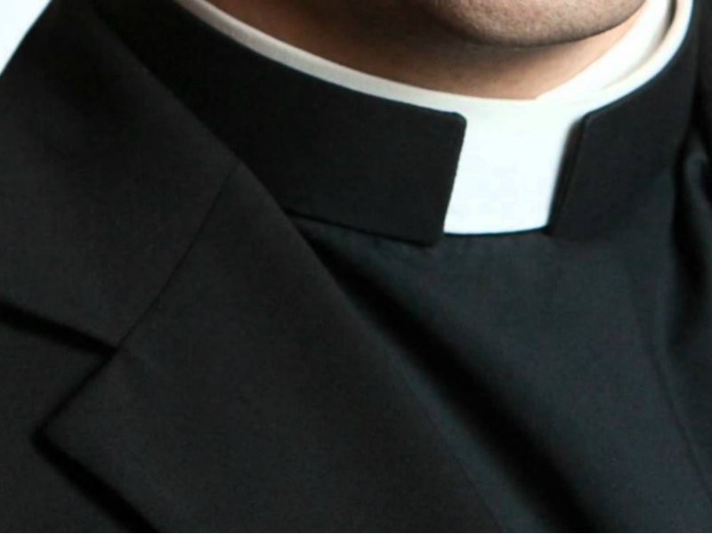 Priest Banished for Sex Abuse Now Works with Pregnant Teens