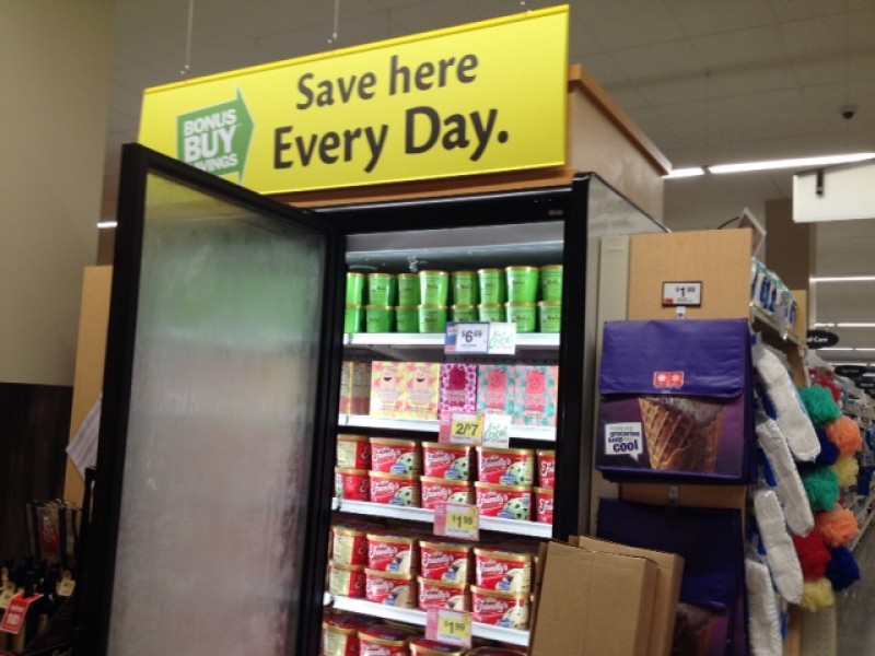 New Giant Grocery Store Celebrating Opening in Alexandria - Del Ray, VA