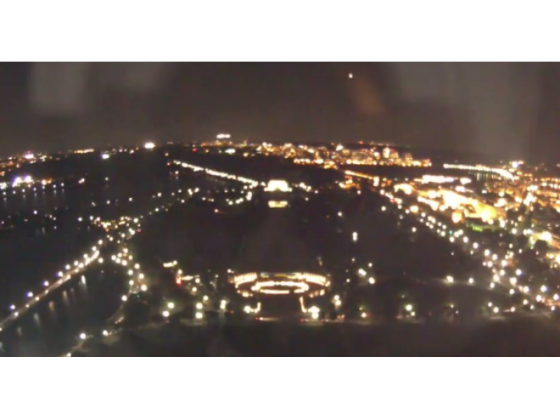 WATCH: Washington Monument Camera Shows 'Fireball' Meteor in Thursday Night Sky
