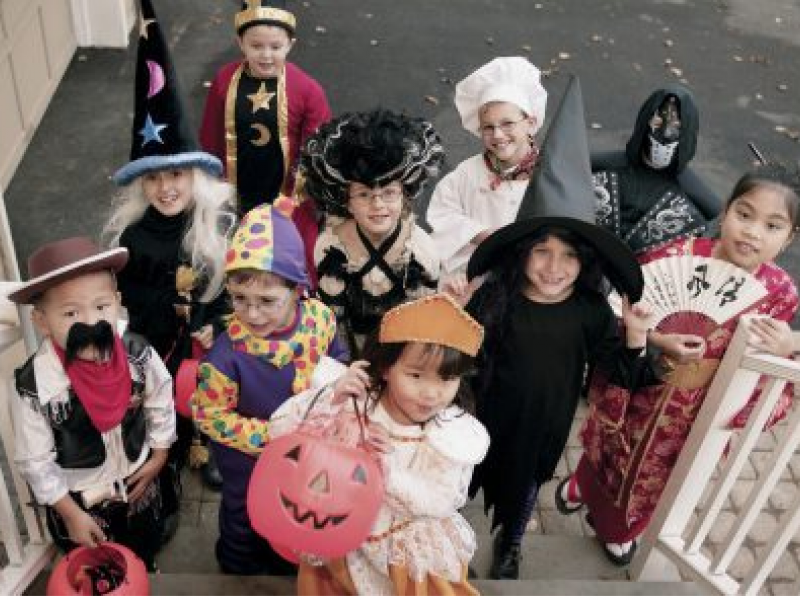 Five Simple (and Inexpensive!) Halloween Costumes Patch