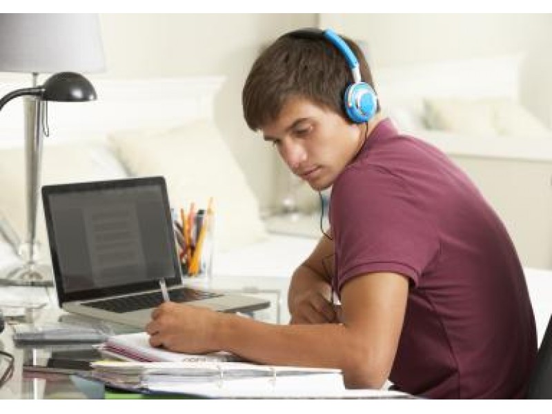 how to write a winning college essay College admissions officers read thousands of college application essays these tips and strategies can help you make a strong impression. how to write a winning college essay College admissions officers read thousands of college application essays these tips and strategies can help you make a strong impression.