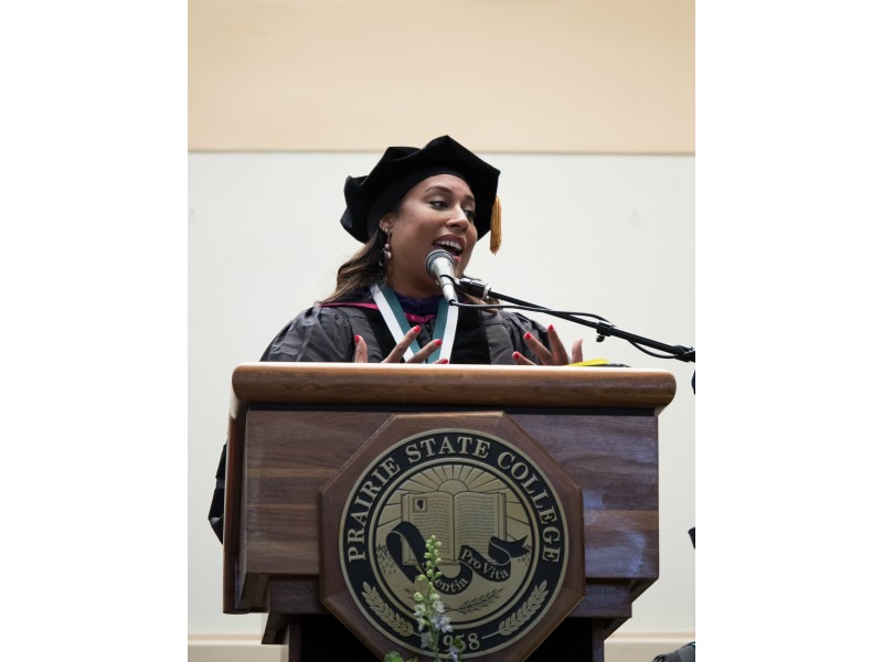 Prairie State College Graduates Hear Inspiring Words from Senator Toi Hutchinson