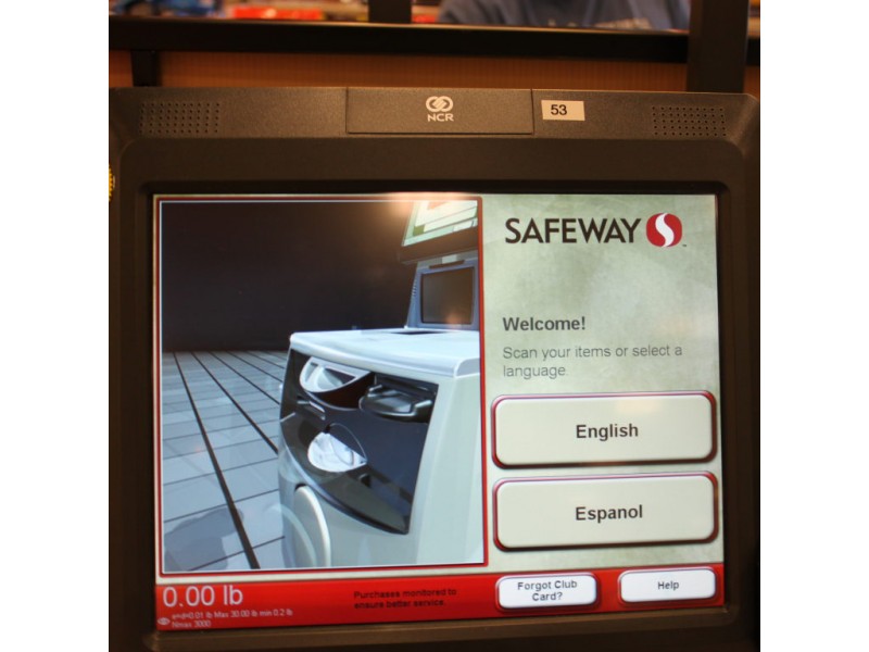 How much does a checker make at safeway