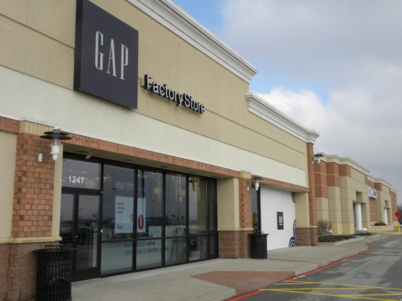 Gap Outlet Relocates from Warrenton to Wentzville - Wentzville, MO Patch