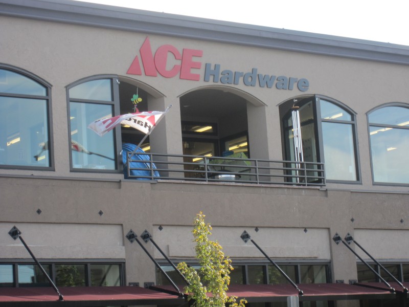 Ace Hardware Closing Edmonds, WA Patch