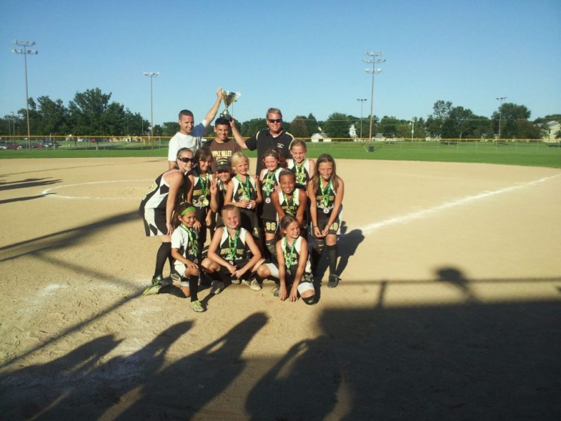 Apple Valley 10U Girls, Eastview 12U Girls Softball Place 3rd in