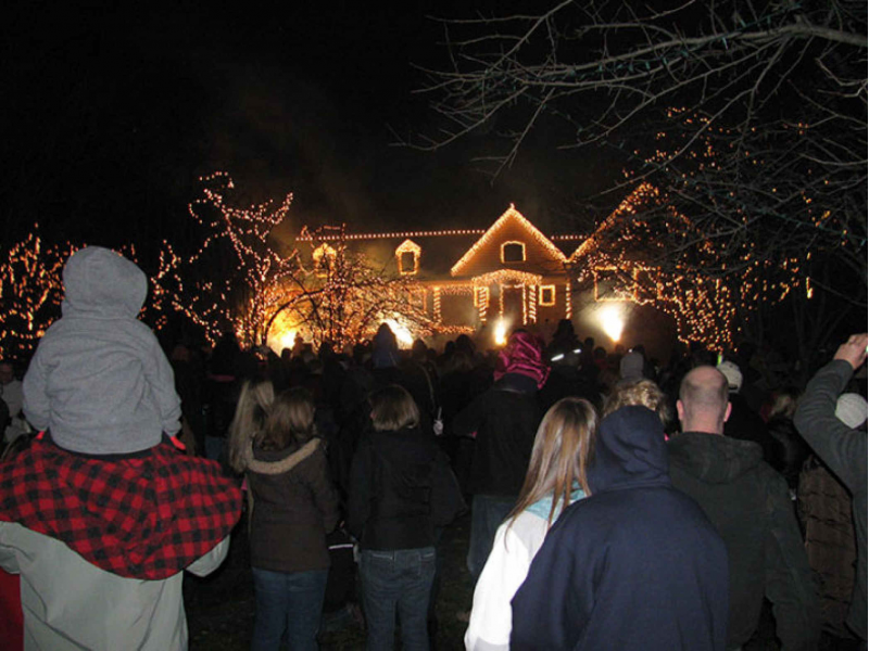 The Christmas Light Show Patch