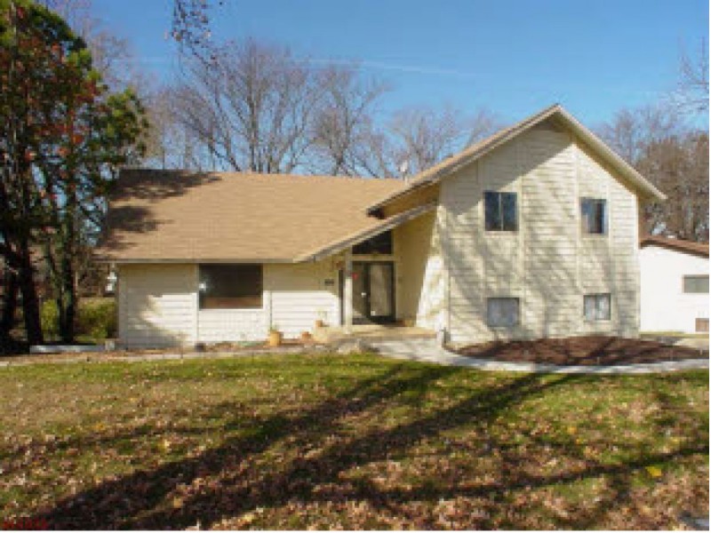 15 St. Charles County Homes for Sale Featuring Swimming...