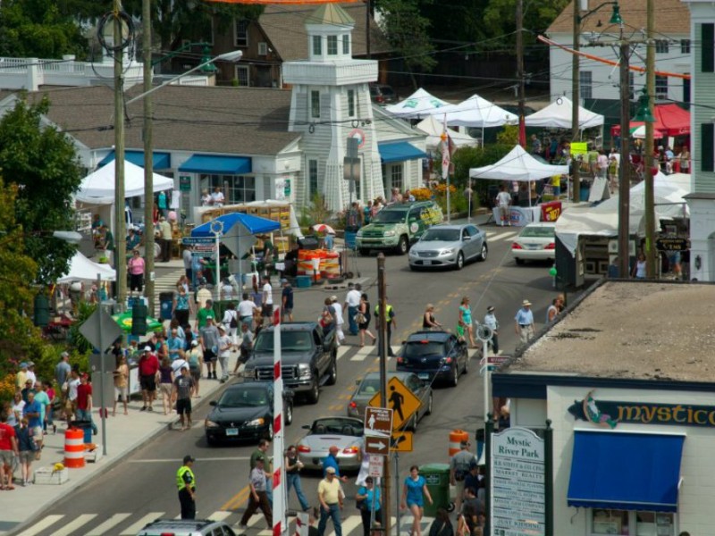 Navigating This Weekend's 55th Annual Mystic Outdoor Arts Festival