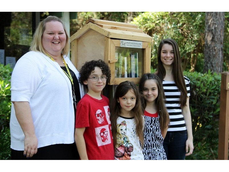 Little Free Libraries Arrive in Pasco