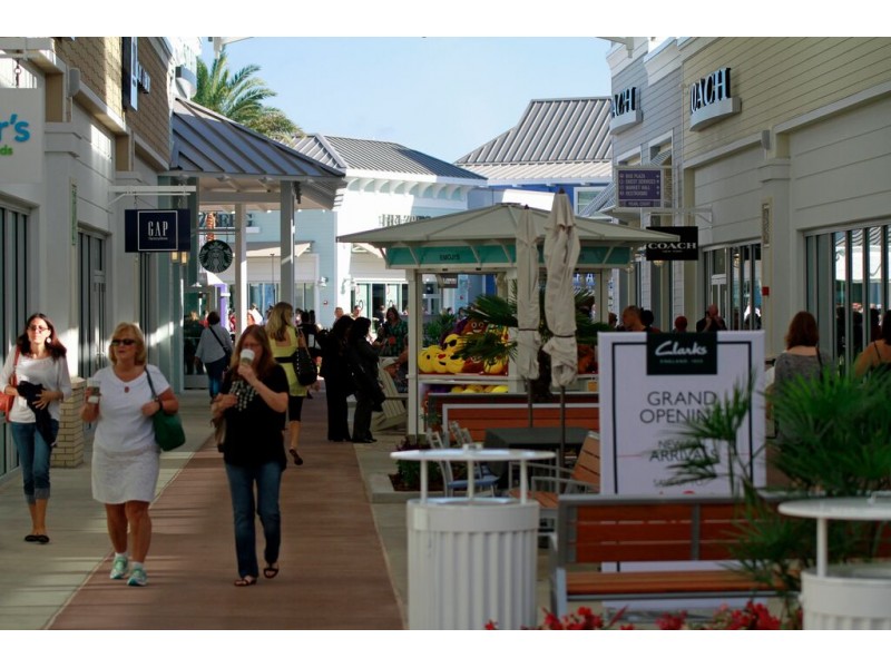 Tampa Premium Outlets: Opening Weekend Continues - Land O&#39; Lakes, FL Patch