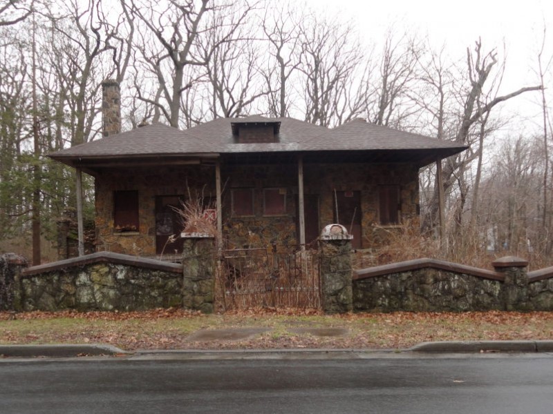 Dempsey House in Leonardo Is Worthy of Preservation, Says Township
