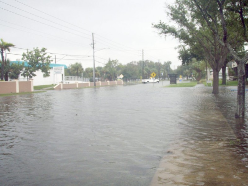 Gulfport Beach Underwater, Downtown Streets Flooded, Kayakers Spotted ...